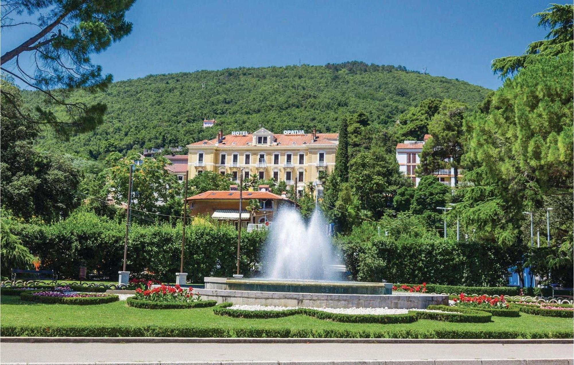 Nice Apartment In Kastav With Wifi Exterior foto