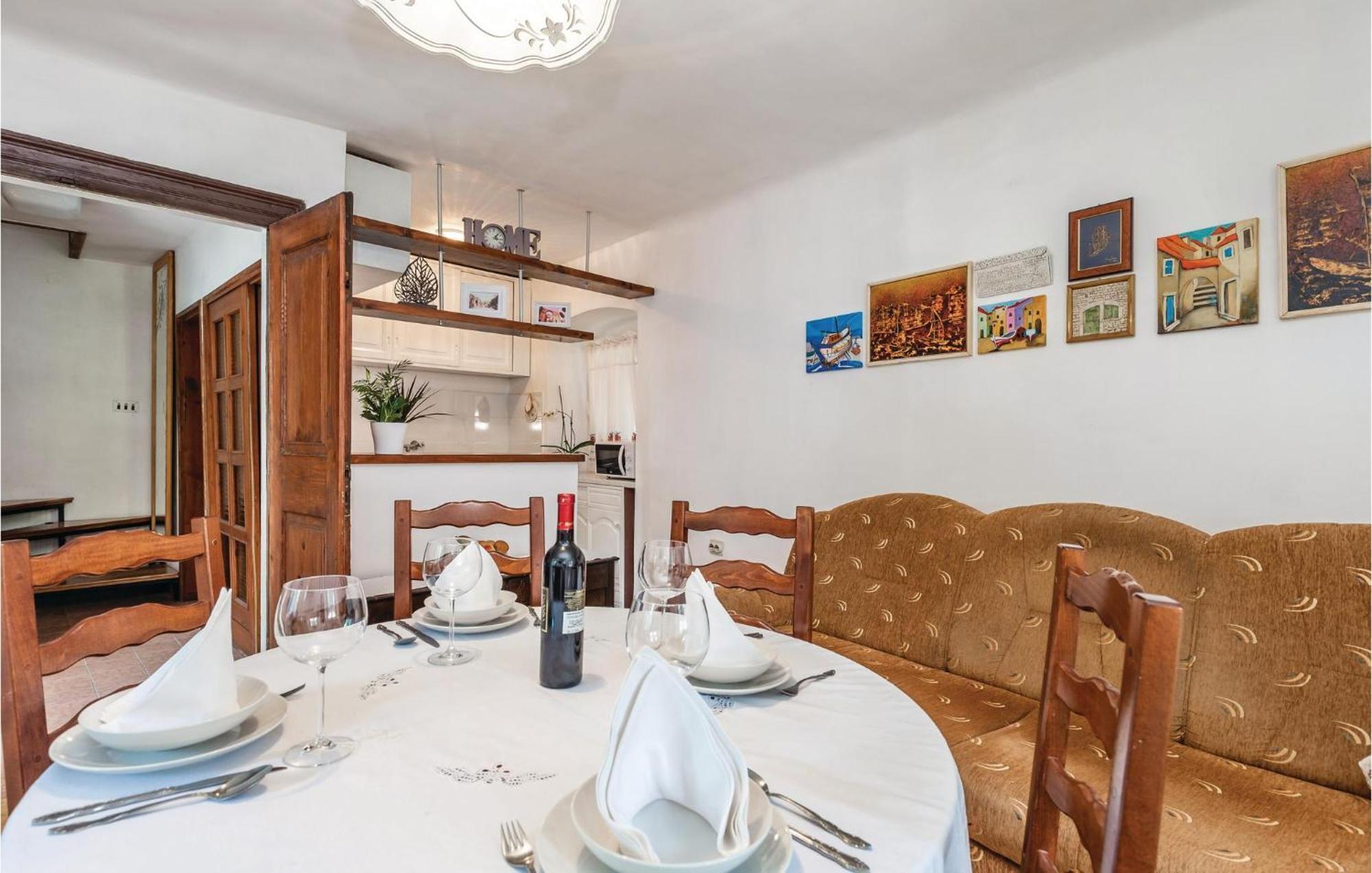 Nice Apartment In Kastav With Wifi Exterior foto
