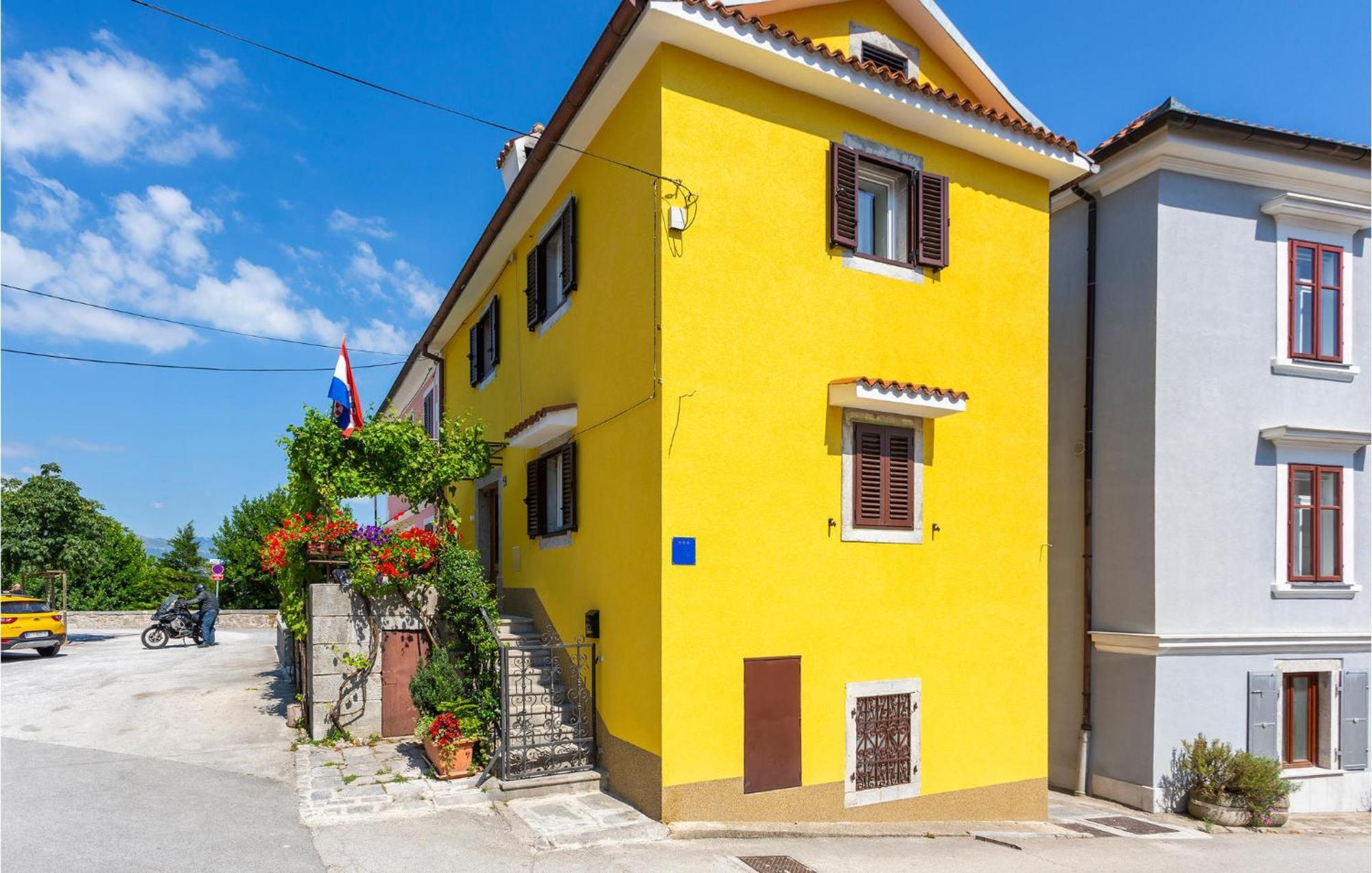 Nice Apartment In Kastav With Wifi Exterior foto