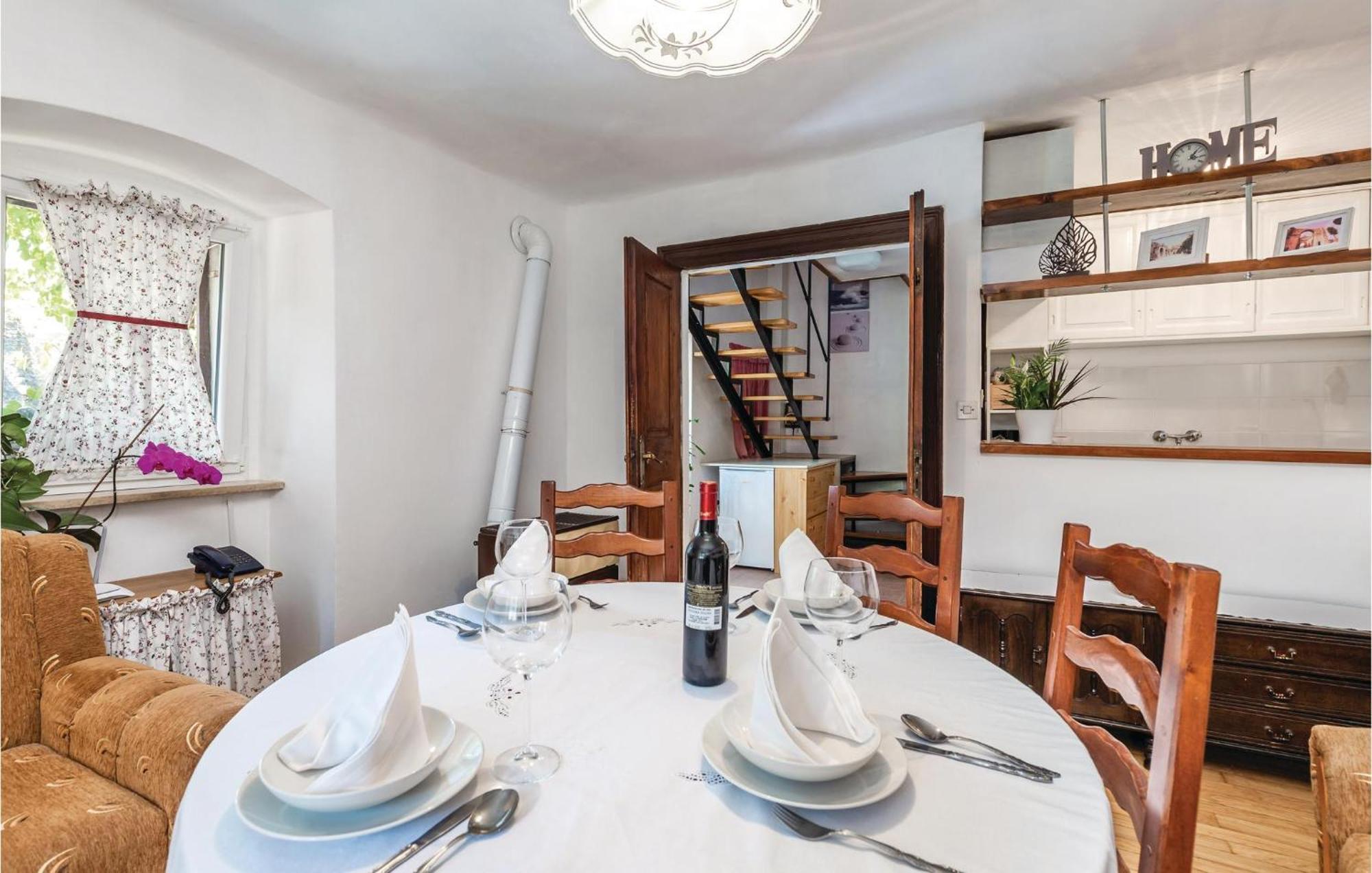 Nice Apartment In Kastav With Wifi Exterior foto